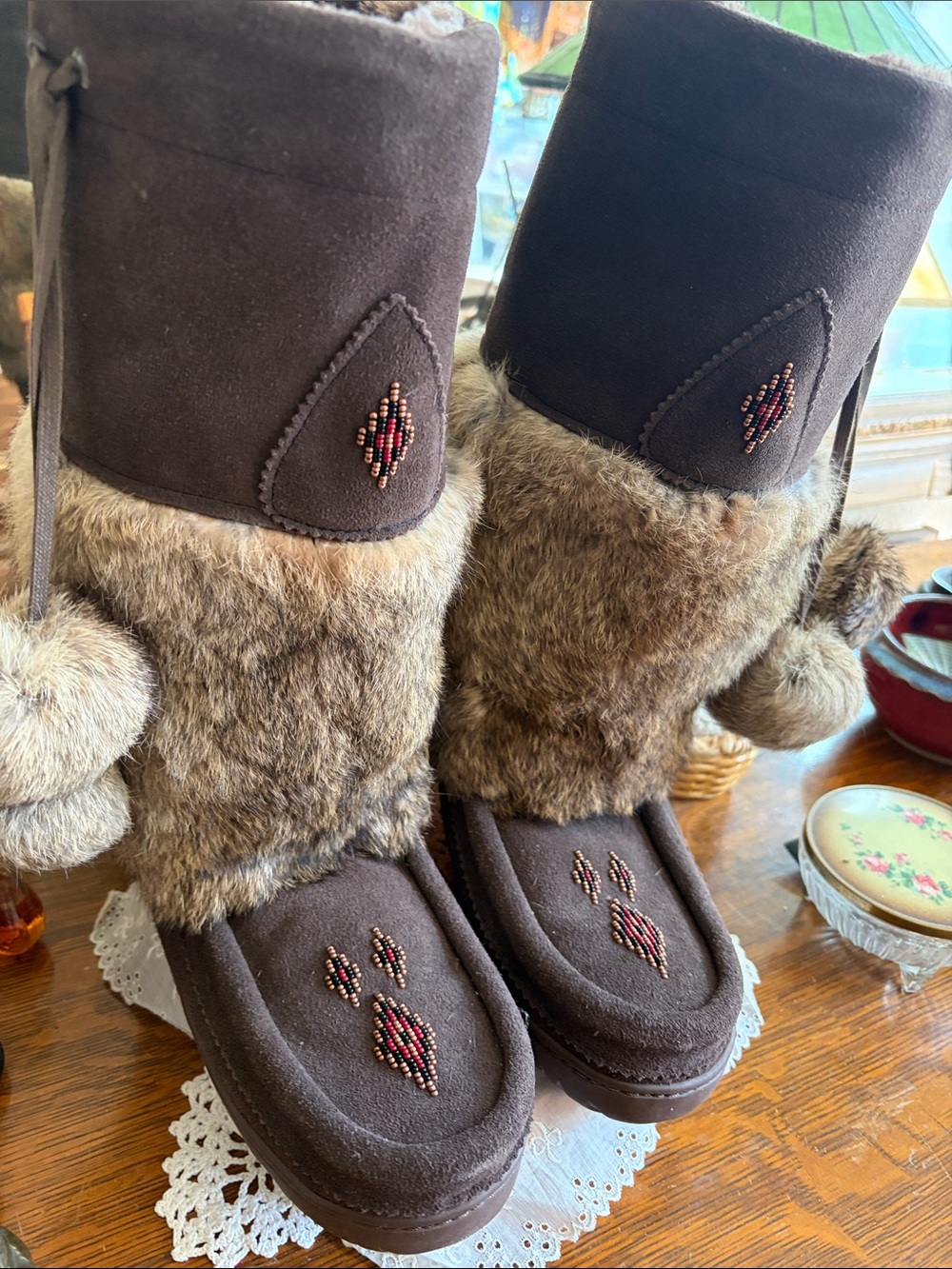 Vibram Dark Brown Faux-Fur Beaded Winter Boots